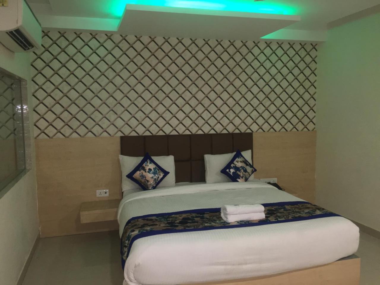 Hotel Airport D'Capitol New Delhi Exterior foto