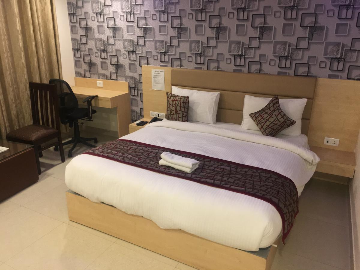 Hotel Airport D'Capitol New Delhi Exterior foto