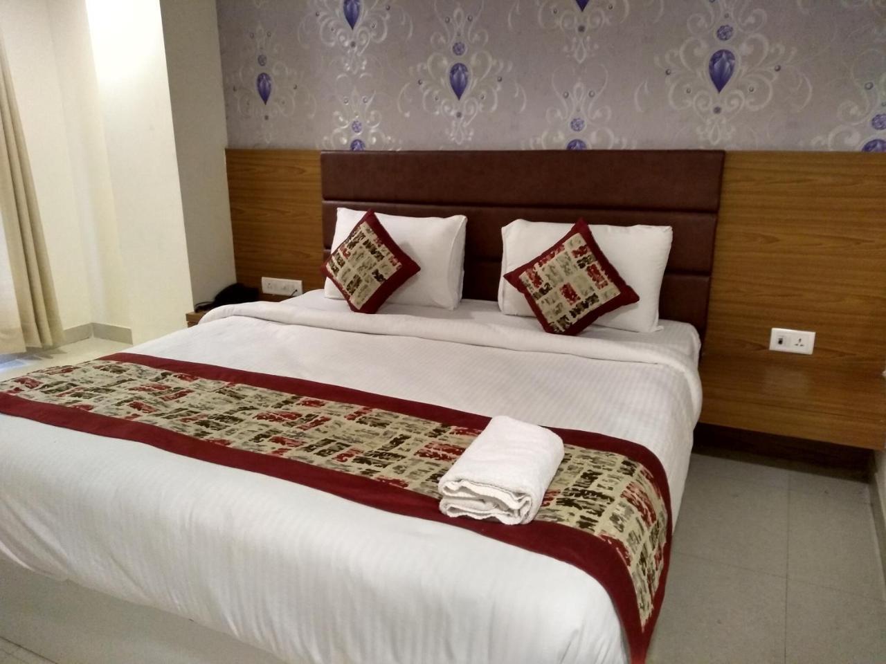 Hotel Airport D'Capitol New Delhi Exterior foto