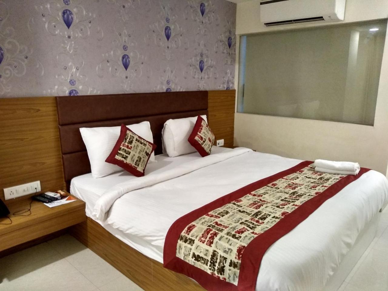 Hotel Airport D'Capitol New Delhi Exterior foto